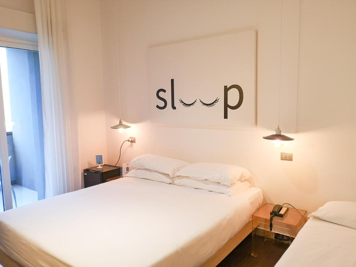 Hotel Perla Riccione Buitenkant foto