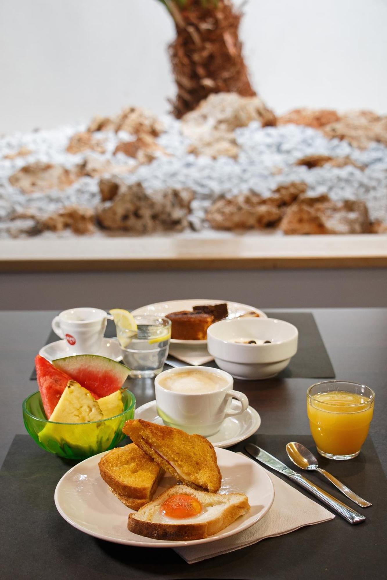Hotel Perla Riccione Buitenkant foto