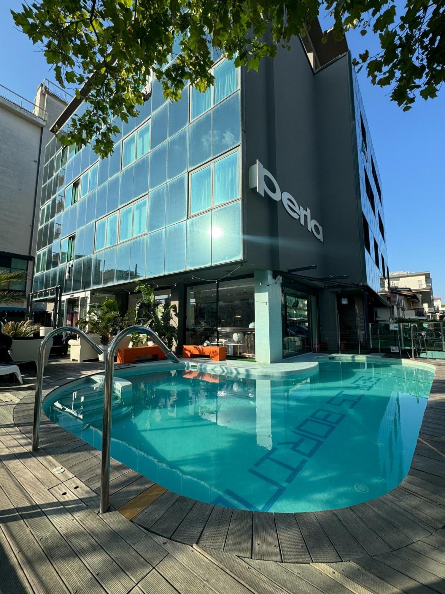 Hotel Perla Riccione Buitenkant foto