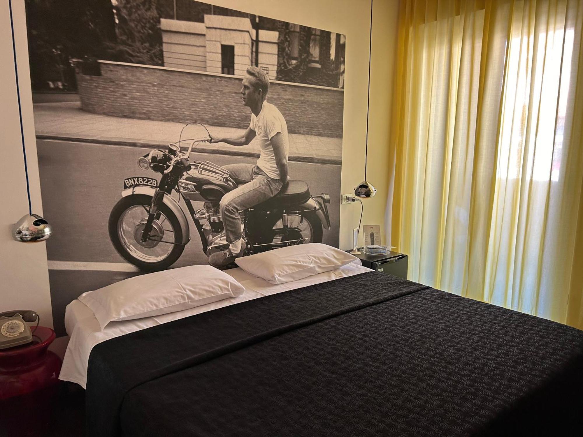 Hotel Perla Riccione Buitenkant foto
