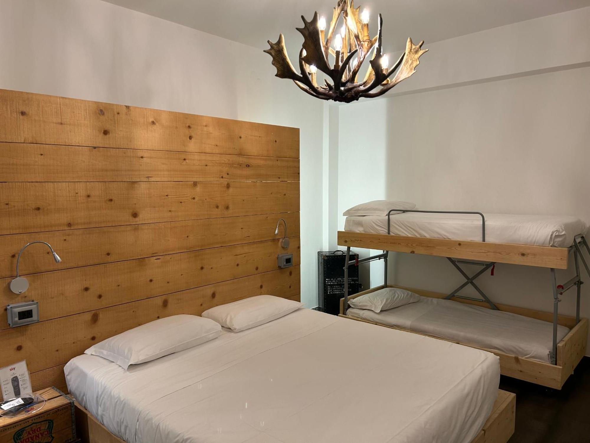 Hotel Perla Riccione Buitenkant foto