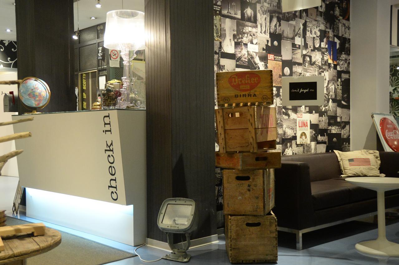Hotel Perla Riccione Buitenkant foto